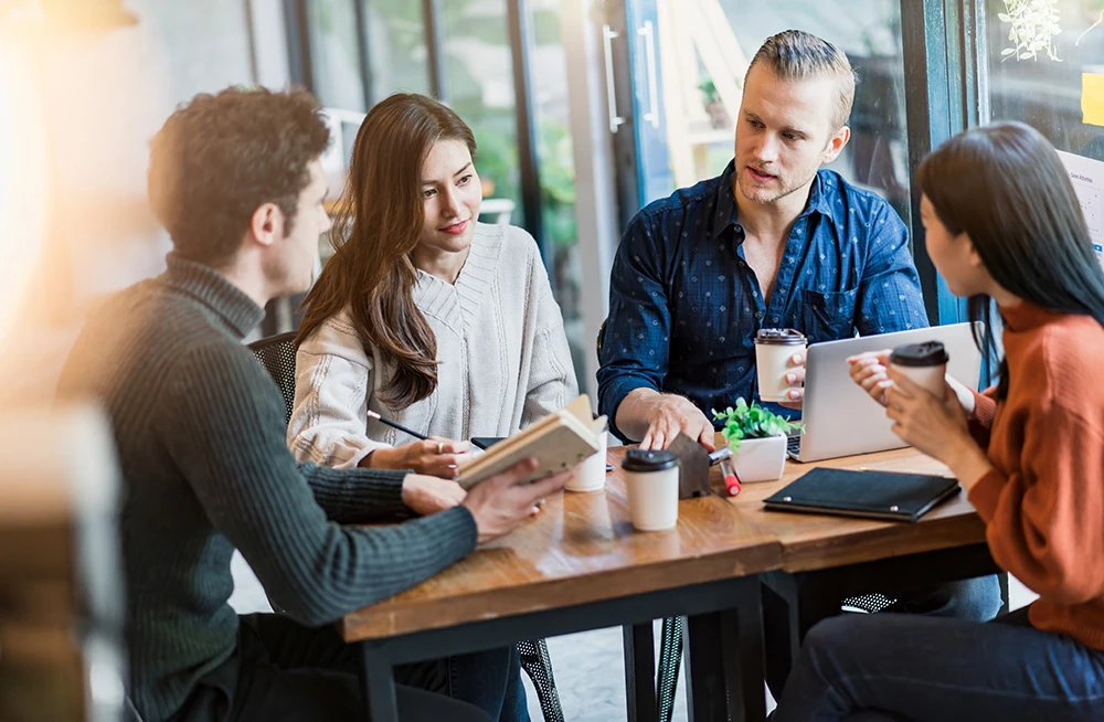 Content, strategy, and insights that make brands thrive in the social space.